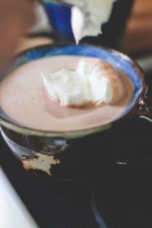 The Everyday Chef and Wife / The Best Hot Chocolate Ever